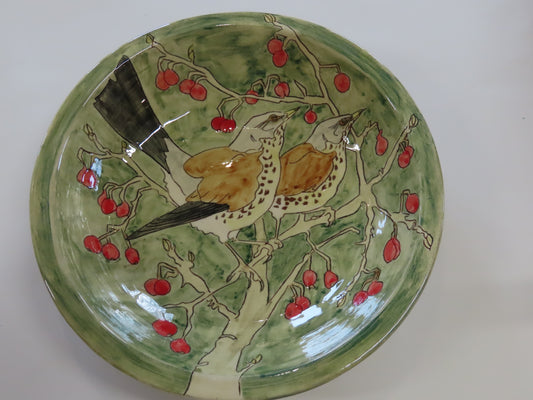 large dish ,Fieldfare in Hawthornes