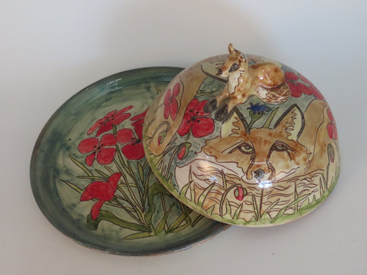 Cheese dish depicting Fox